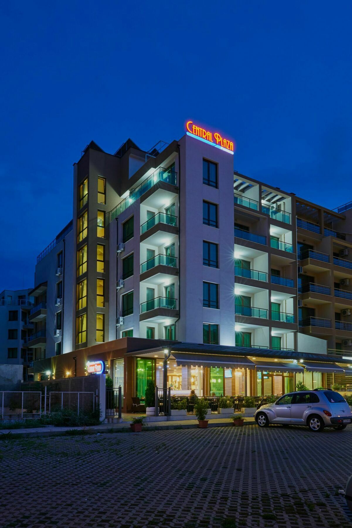 Central Plaza Поморие Экстерьер фото